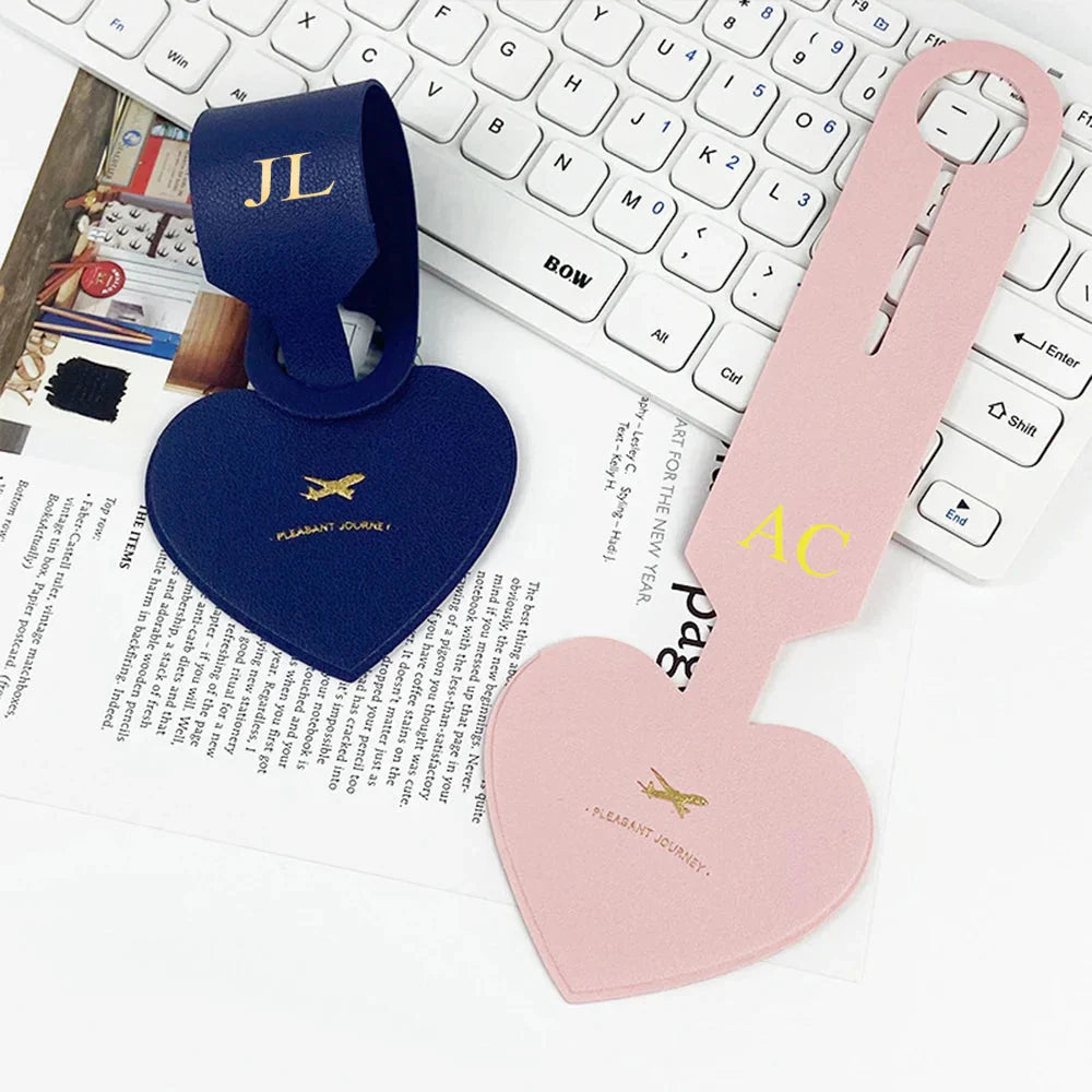 Étiquette Voyage Bagage Avion Personnalisée Rose – vue 3 – Yokabag
