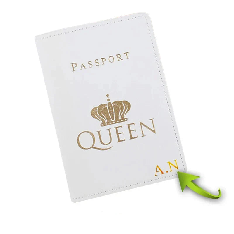 Étui Passeport Couple de Voyage Personnalisé Noir (King) – vue 2 – Yokabag
