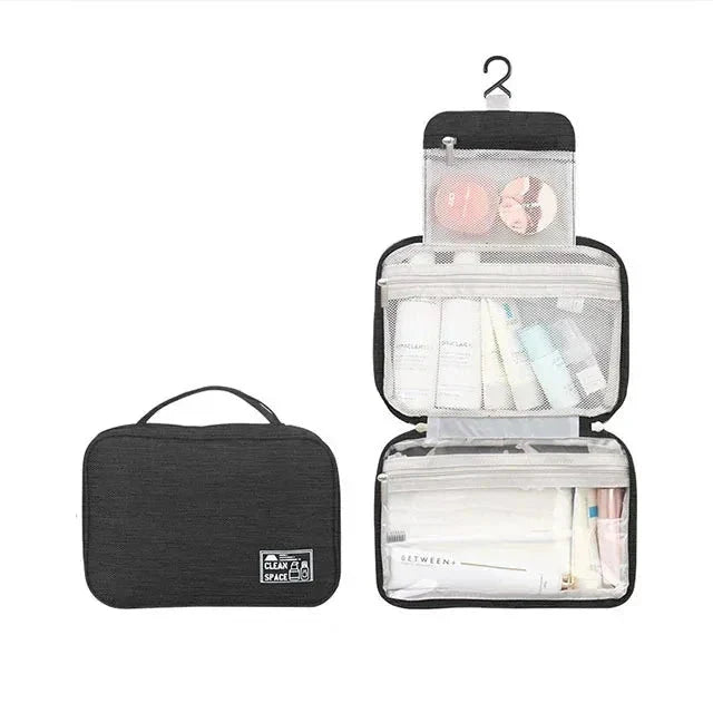 Grande Trousse de Voyage à Suspendre Bleu Ciel – vue 6 – Yokabag