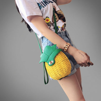 Petit Sac Ananas - L'essentiel du voyage – vue 2 – Yokabag