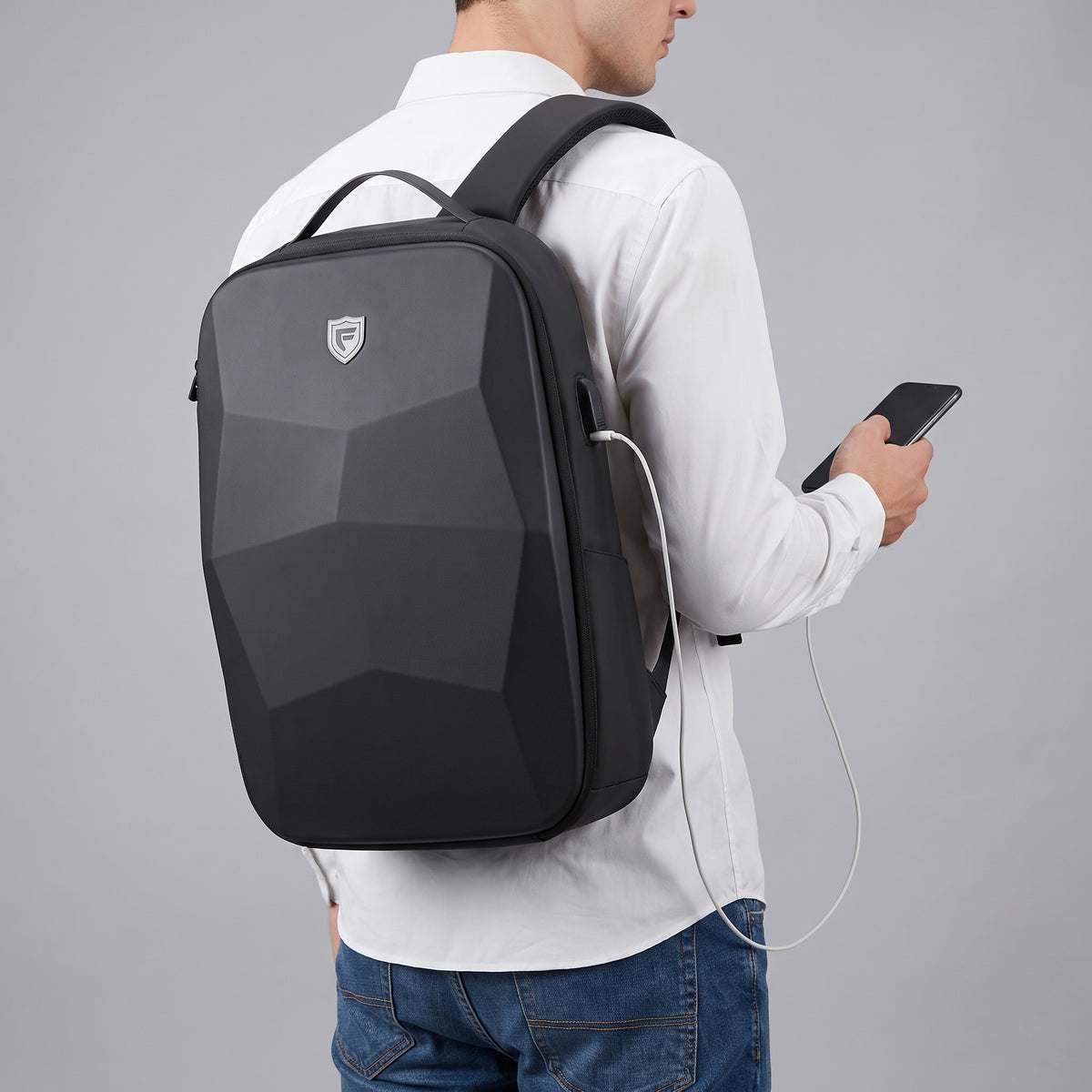 Sac à Dos Sécurisé Rigide (avec Port USB) – vue 6 – Yokabag