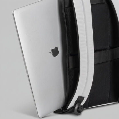 Sac à Dos de Voyage Waterproof & Stylish – vue 5 – Yokabag
