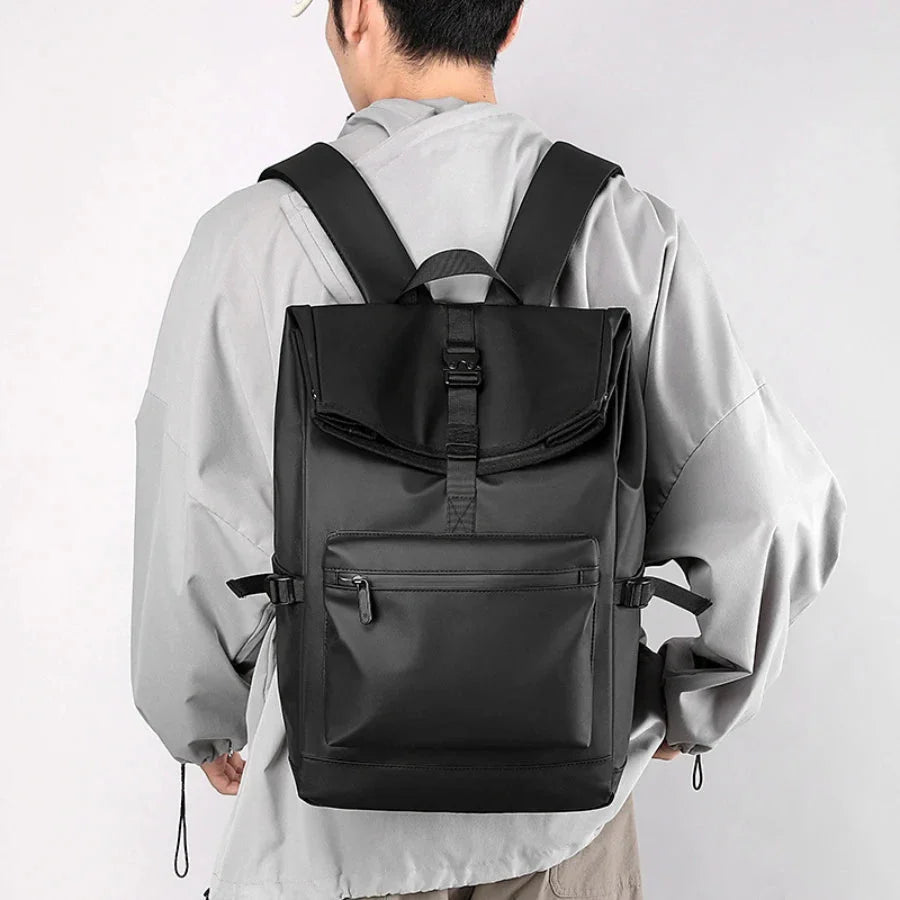 Sac à Dos Voyage pour Ordinateur 17 Pouces Homme Imperméable Bleu Marine – vue 2 – Yokabag