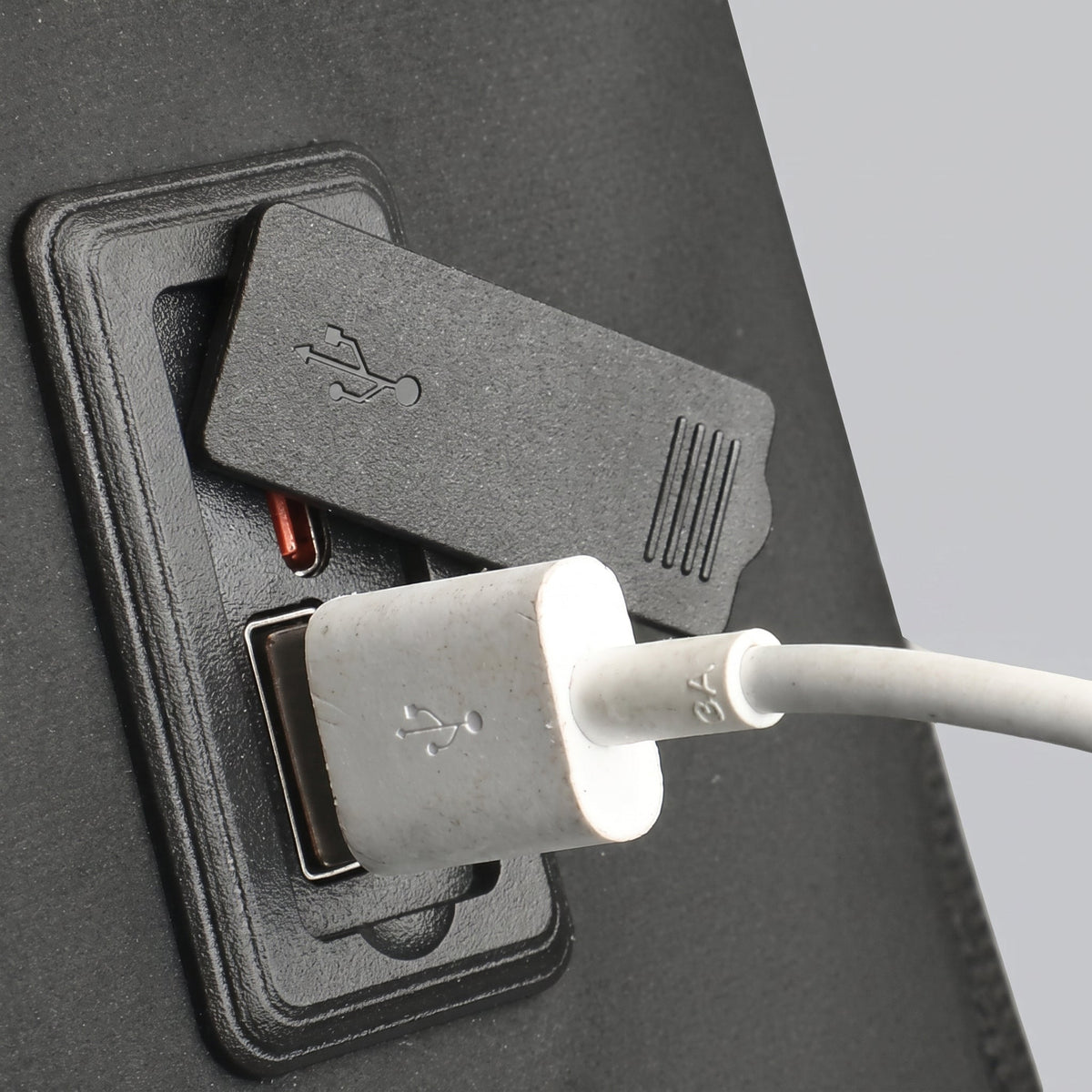 Sac à Dos Roll Top Imperméable USB Explorer – vue 7 – Yokabag