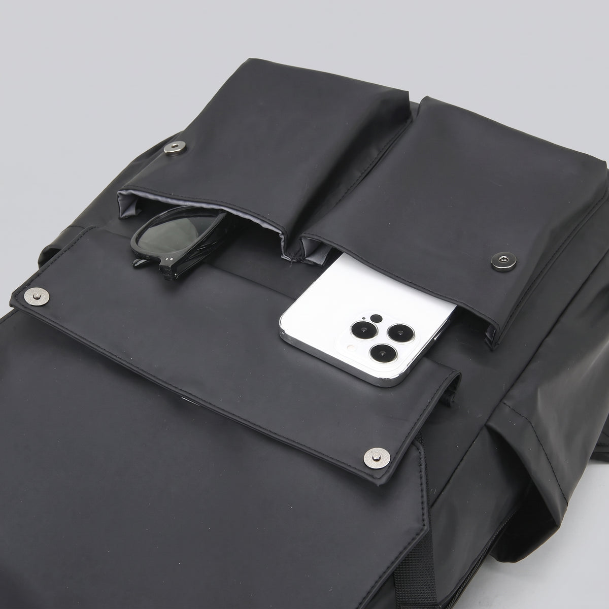 Sac à Dos Urbain Imperméable pour Voyage Anthracite – vue 3 – Yokabag
