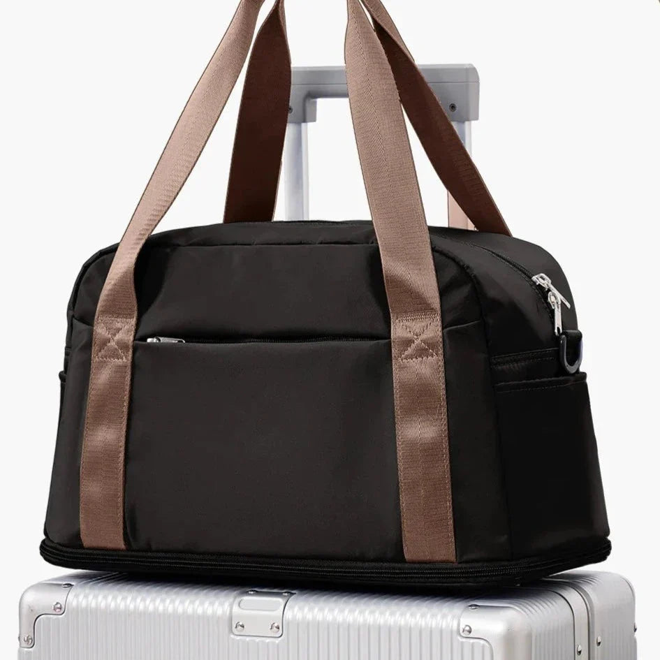 Sac de Voyage Sous Siège Avion Rose – vue 3 – Yokabag