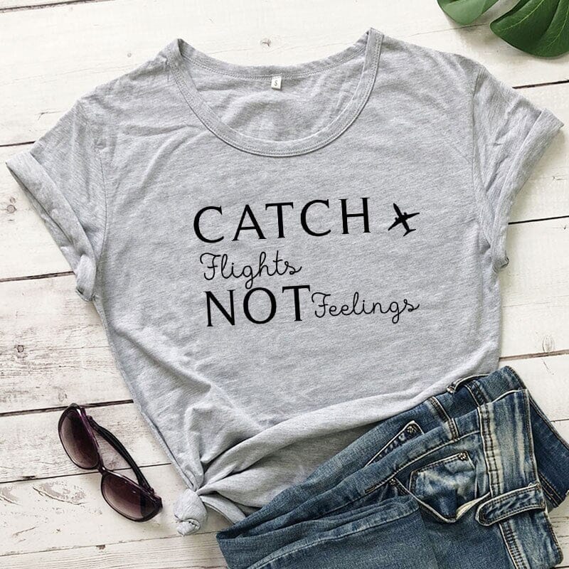 T-Shirt Destination Avion Femme - Catch Flights Not Feelings Rose – vue 2 – Yokabag