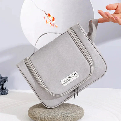 Trousse de Toilette à Suspendre Trendy Travel Noir – vue 4 – Yokabag