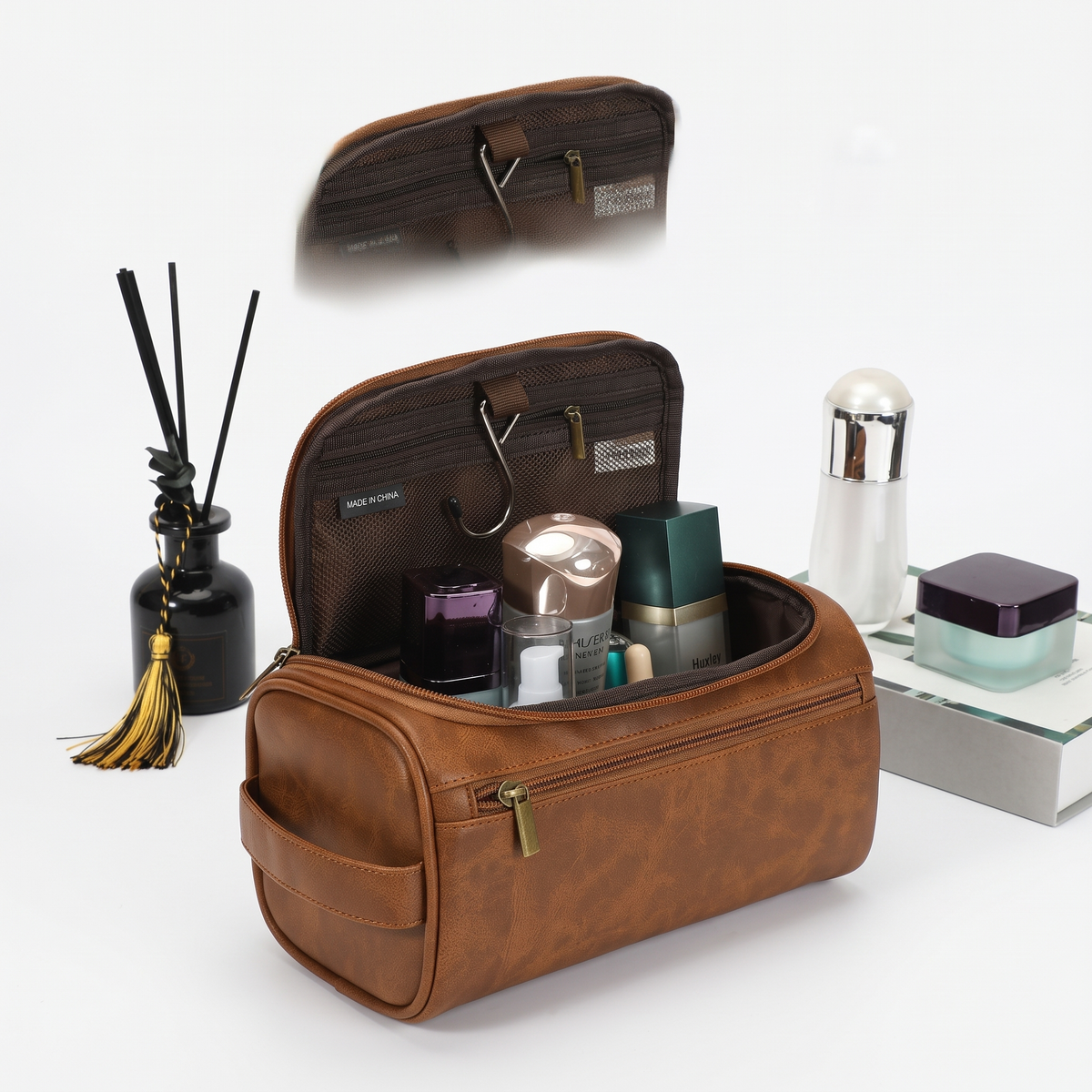 Trousse de Toilette Vintage à Suspendre – vue 10 – Yokabag