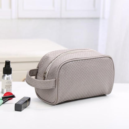 Trousse de Toilette de Voyage Québécoise – vue 4 – Yokabag