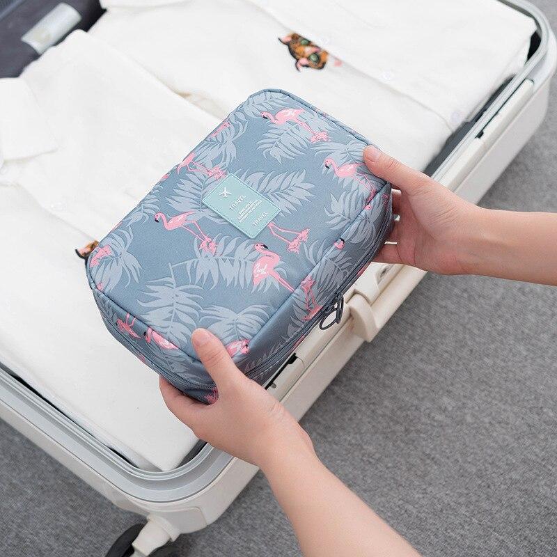 Trousse de Toilette de Voyage Flamant Aventure – vue 4 – Yokabag