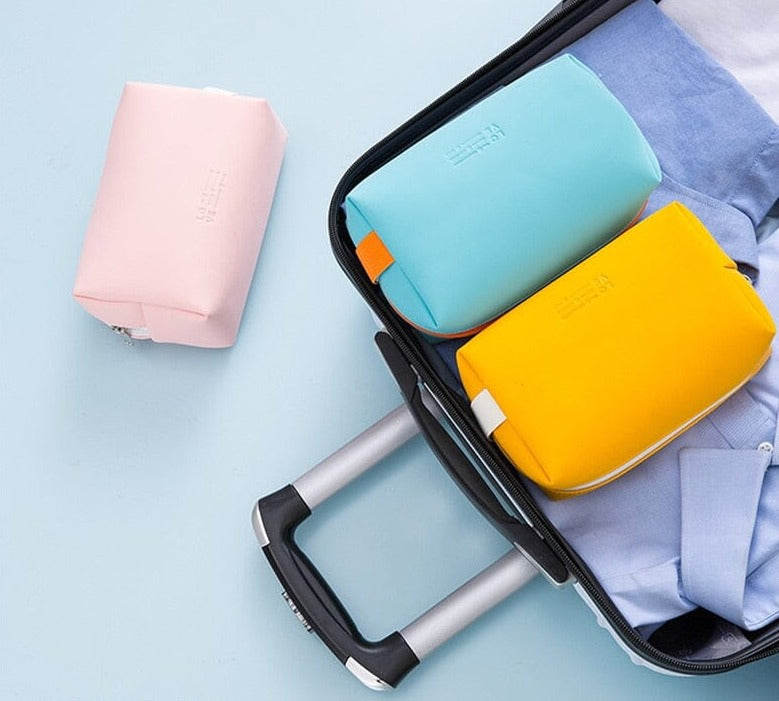 Trousse de Toilette de Voyage Femme Love Explorer Pink – vue 3 – Yokabag