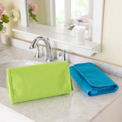 Trousse de Toilette Dépliante à Suspendre - Évasion Beauté Rose – vue 3 – Yokabag