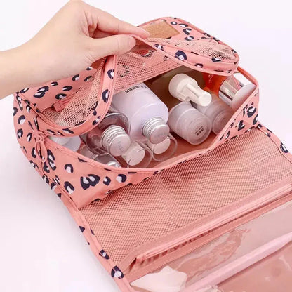 Trousse de Toilette Léopard Adventure – vue 3 – Yokabag