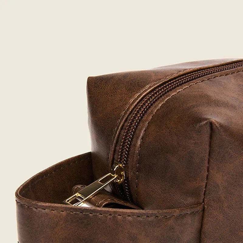 Trousse de Toilette Personnalisée Vintage Explorer – vue 4 – Yokabag