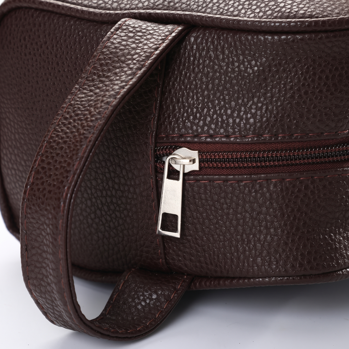 Trousse de Toilette Personnalisée pour Homme - Initiales – vue 5 – Yokabag