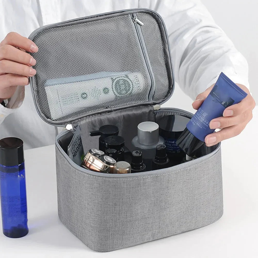 Vanity Homme - Kit de Voyage Bleu Marine – vue 3 – Yokabag